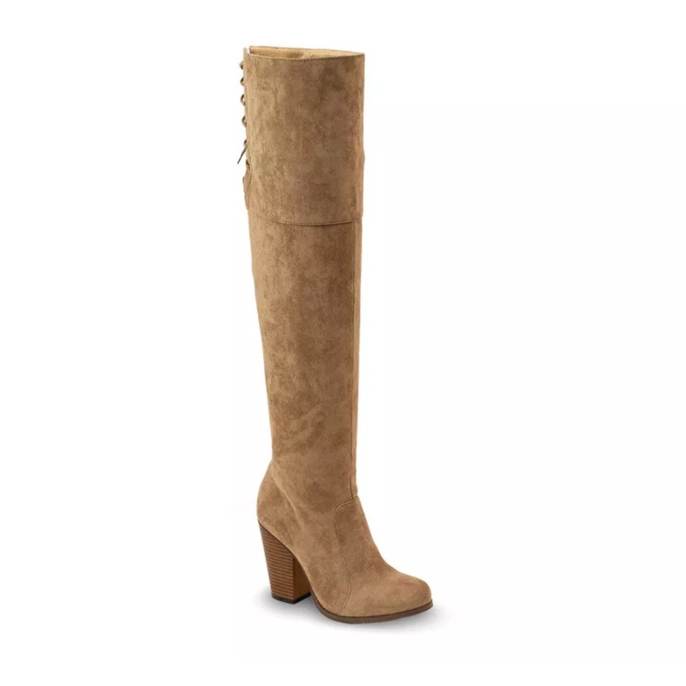 Women's Tan Knee-High Boots